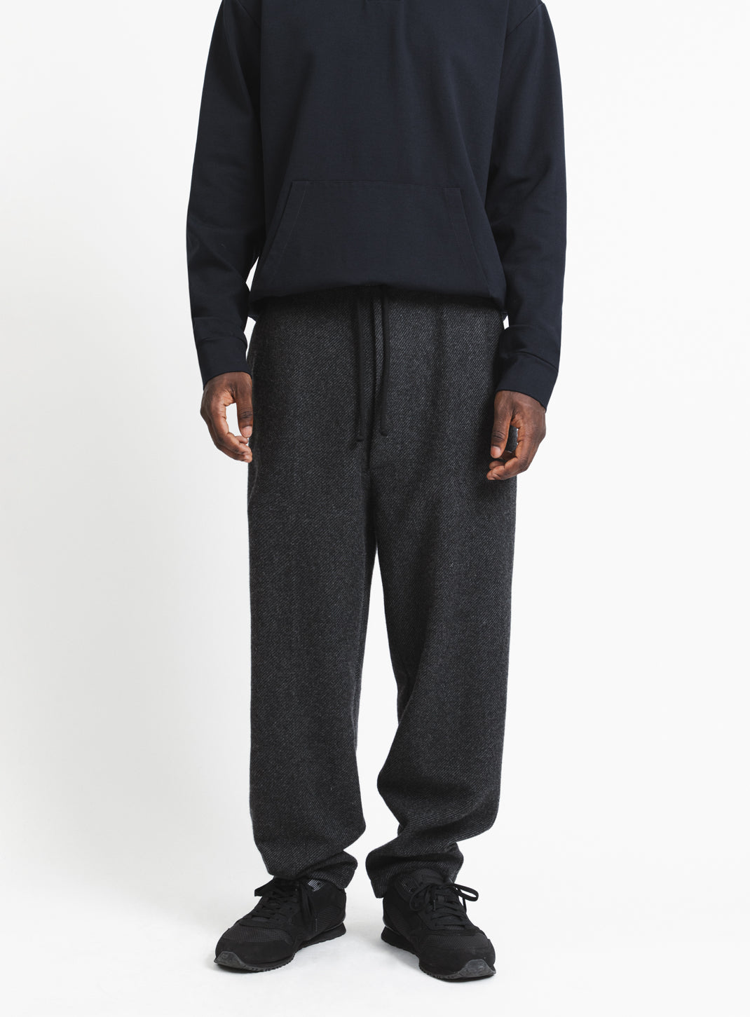 Pleated Pants with Tightening Link in Heather Dark Grey Carded Wool