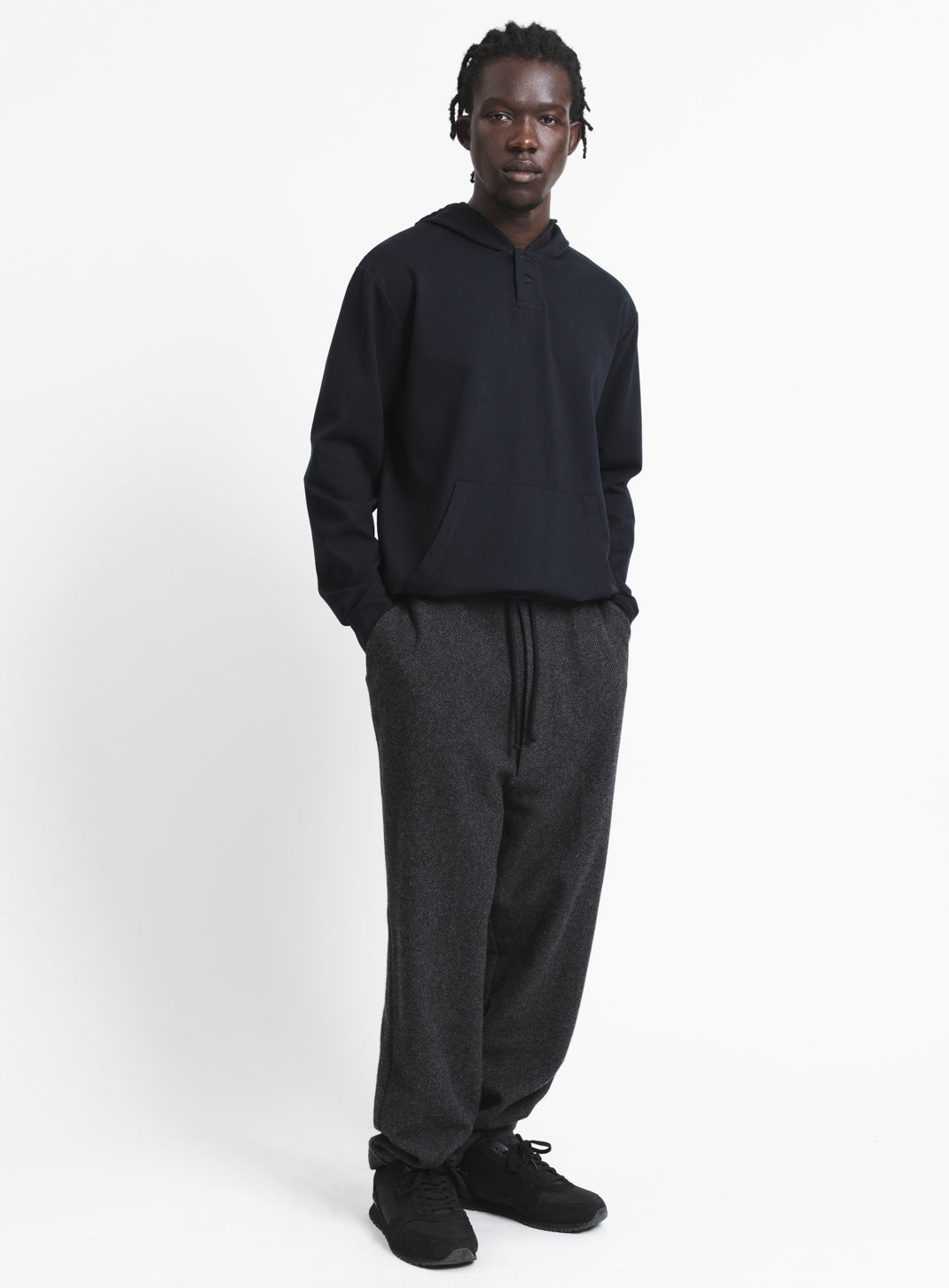 Pleated Pants with Tightening Link in Heather Dark Grey Carded Wool