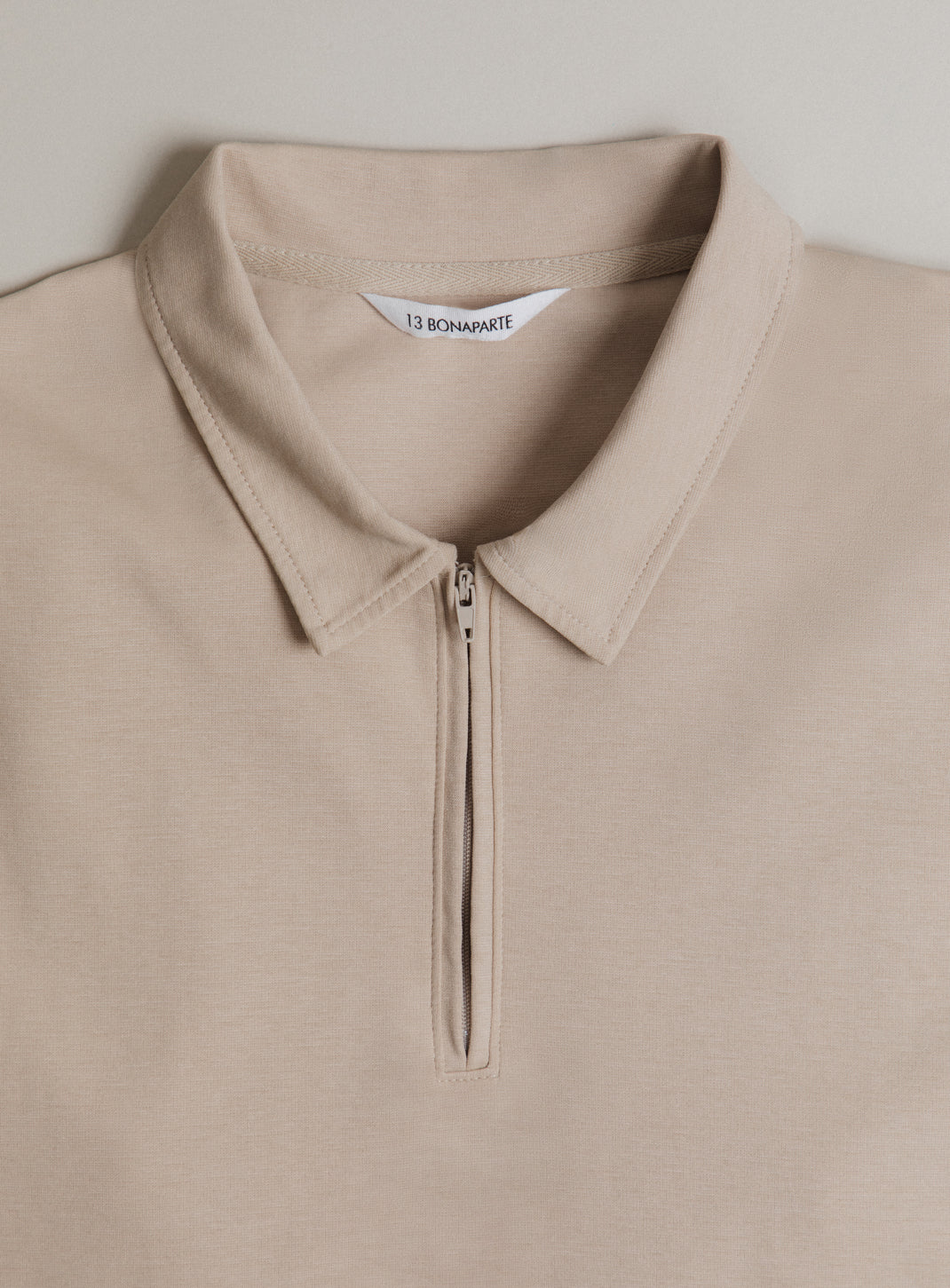 Long Sleeve Zipped Poloshirt in Beige Technical Knit