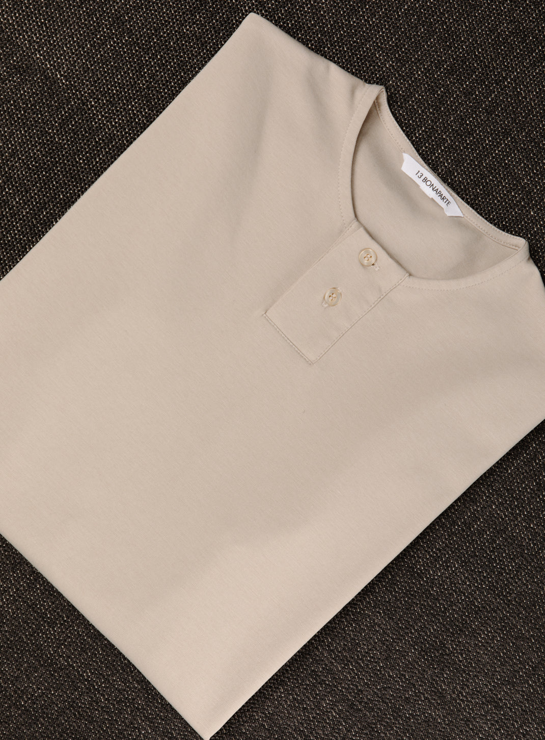 2 Buttons T-Shirt in Ivory Technical Knit