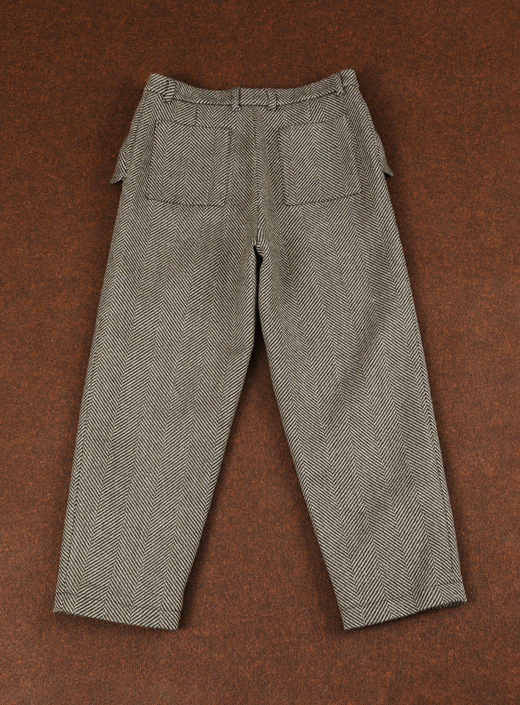 Flap Pockets Pants in Khaki Herringbone Wool