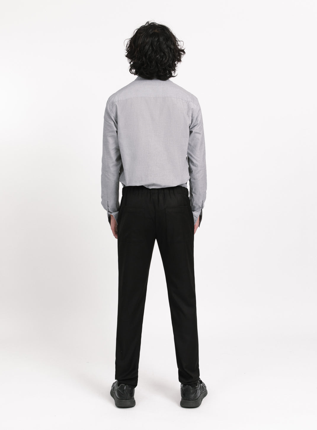 Pants with Notched Pockets in Black Serge