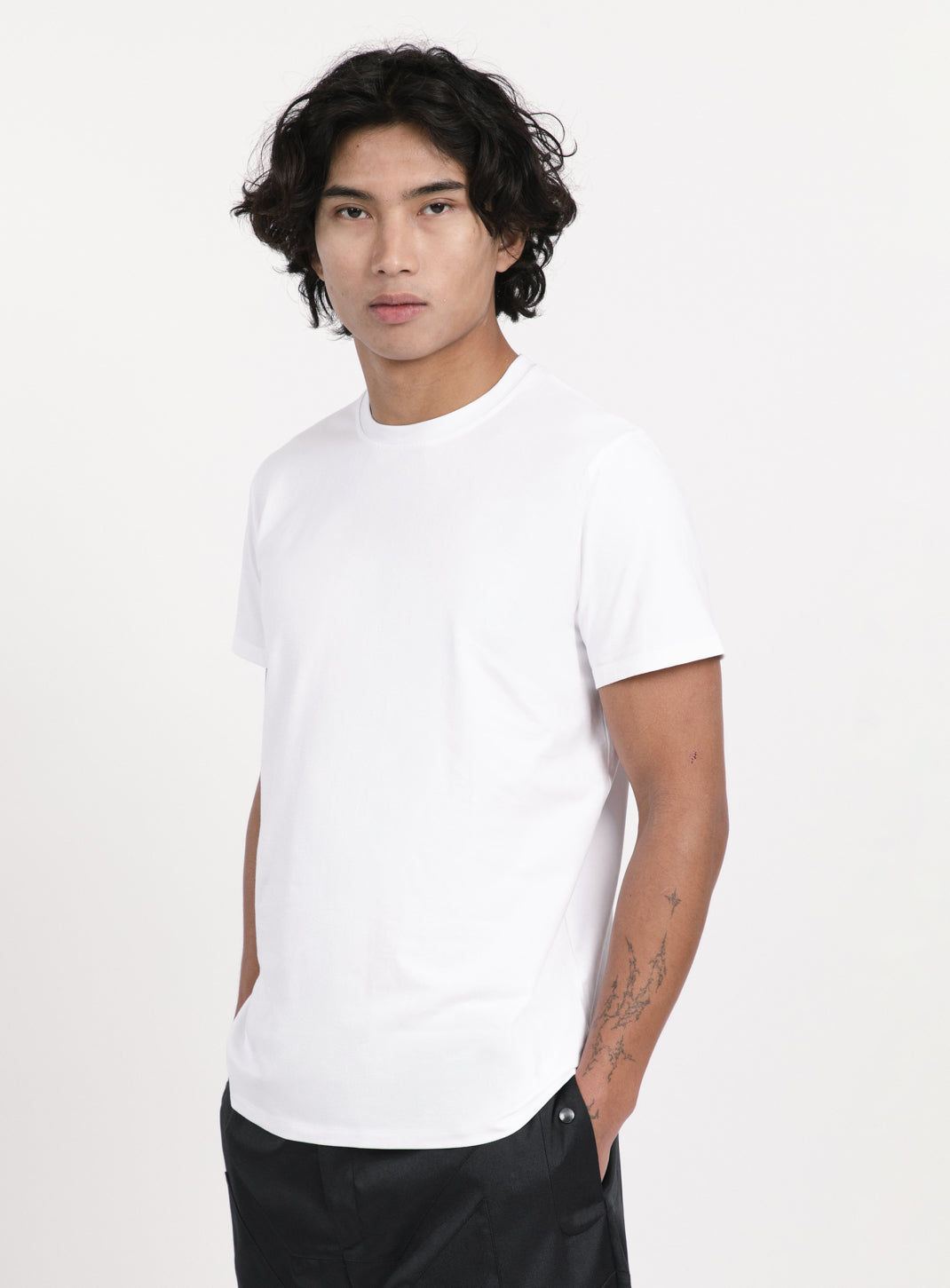 Short Sleeve T-Shirt in White Cotton & Elastane