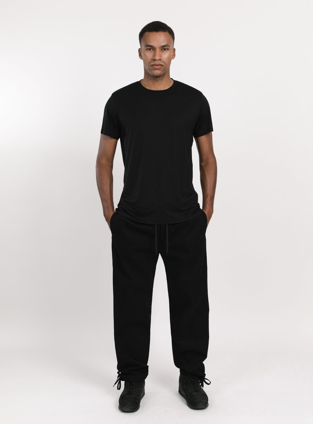 Short Sleeve T-Shirt in Black Eucalyptus & Cotton