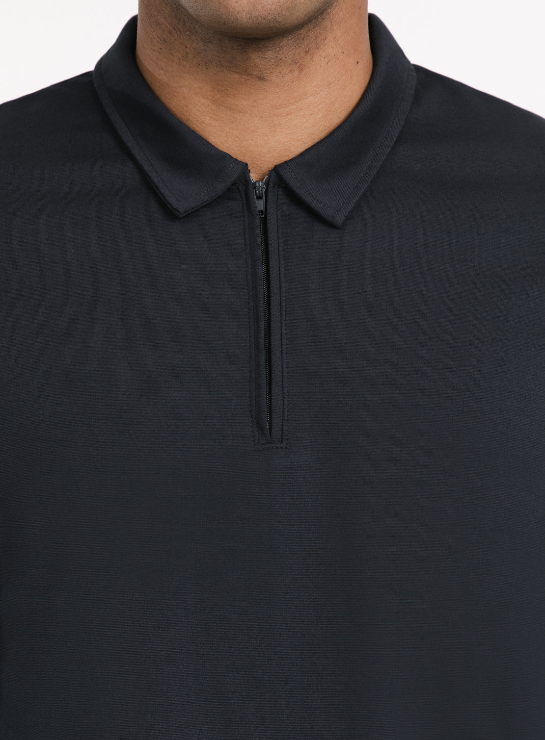 Long Sleeve Zipped Poloshirt in Navy Blue Technical Knit