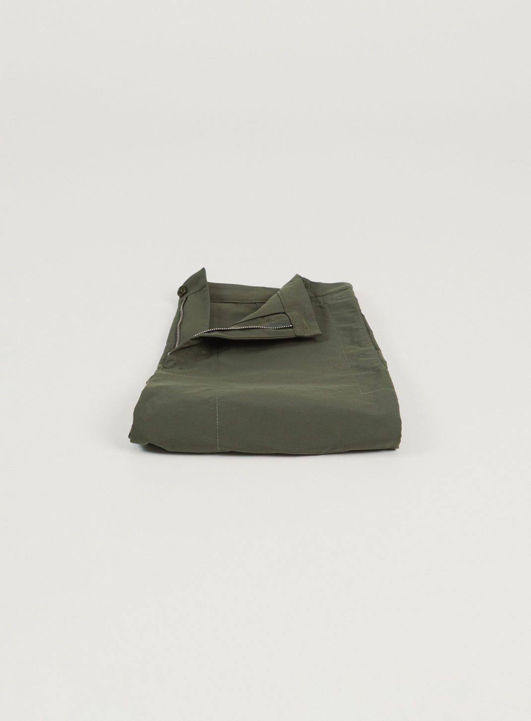 Stitched Bermuda Shorts in Olive Technical Poplin