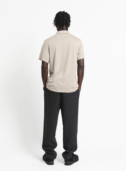 Polo à Patte Plissée avec Manches Courtes en Eucalyptus & Coton Sable