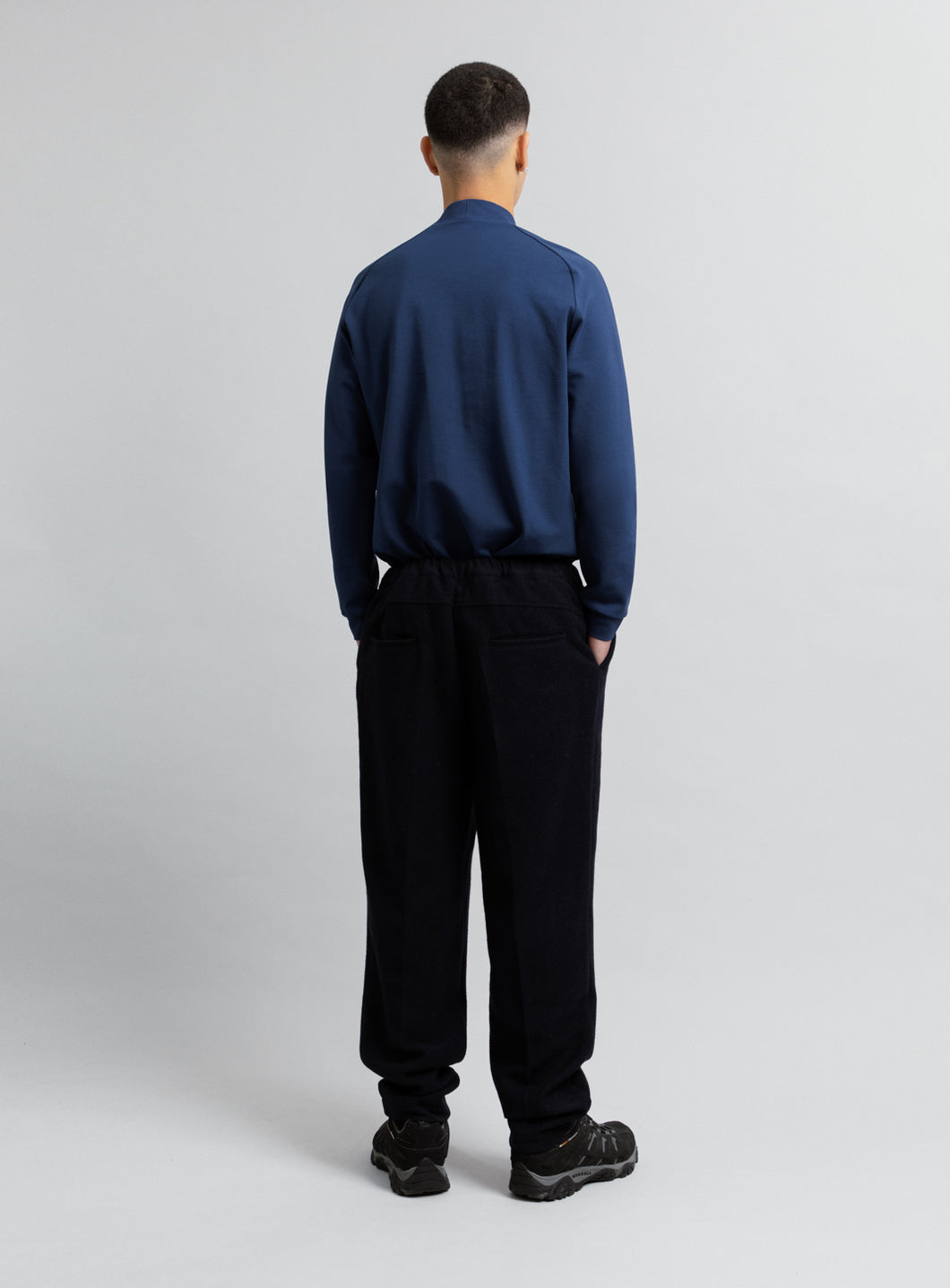 Pantalon à Plis avec Cordon en Laine Cardée Bleu Marine