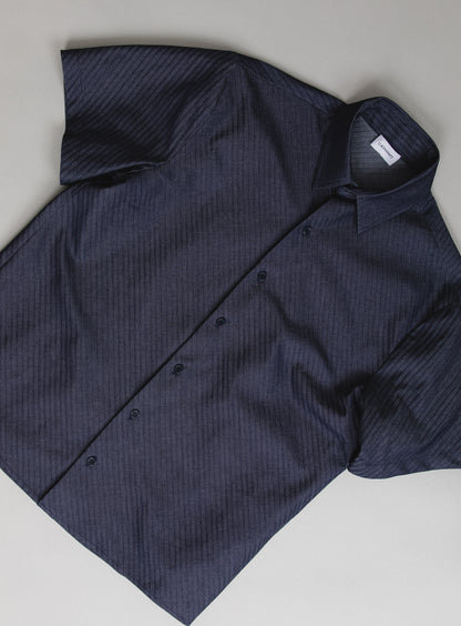 Chemisette à Col Classique en Denim Bleu Brut Coupé en Biais