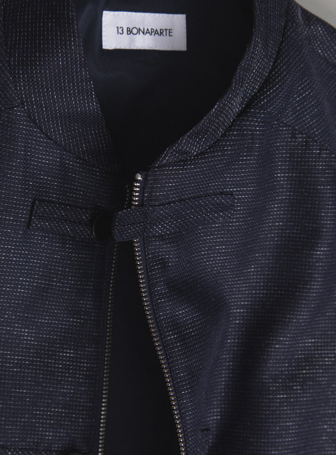 Blouson Tangzhuang en Fil à Fil Technique Bleu Marine