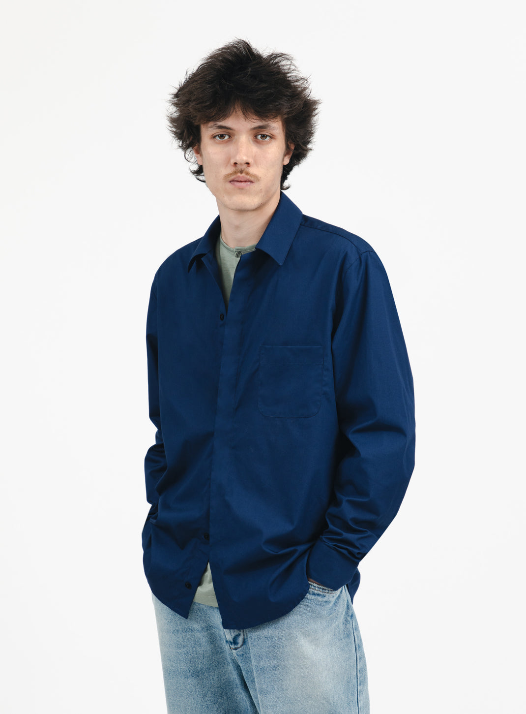 Chemise à Patte Graphique en Popeline Bleu Marine