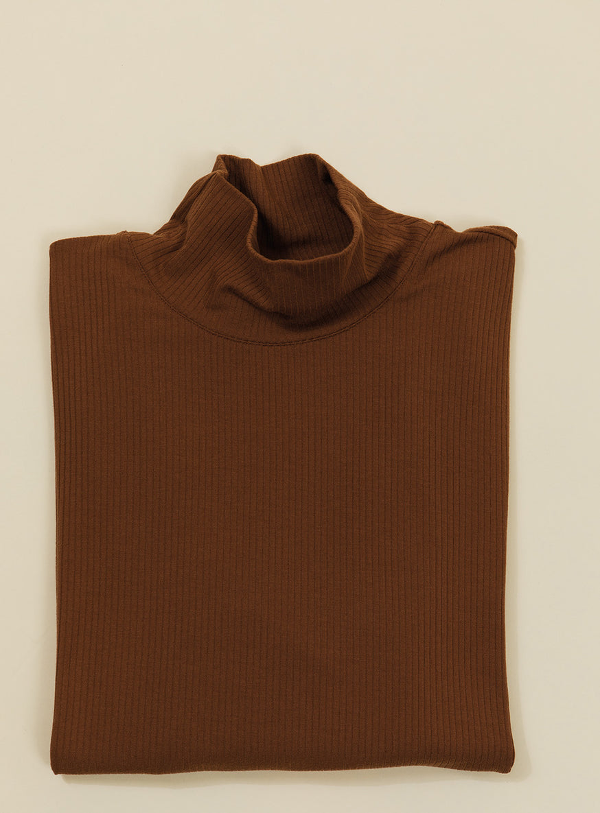 Funnel Neck Undershirt in Camel Ribbed Jersey