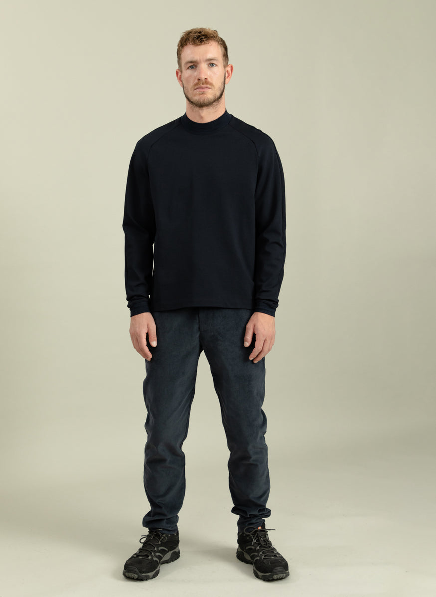 Sweatshirt with Hammer Sleeve in Navy Blue Technical Knit
