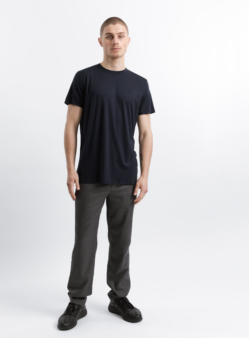 Short Sleeve T-Shirt in Navy Blue Eucalyptus & Cotton