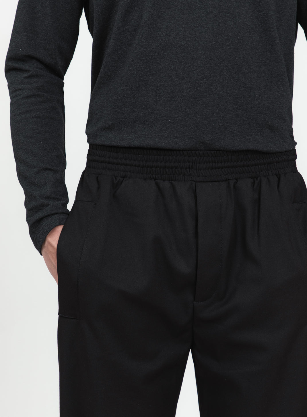 Baggy Pants in Black Serge
