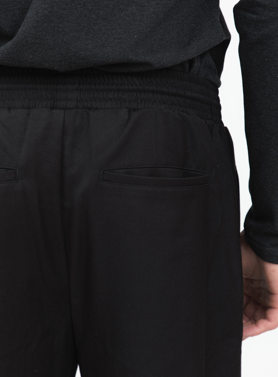 Baggy Pants in Black Serge
