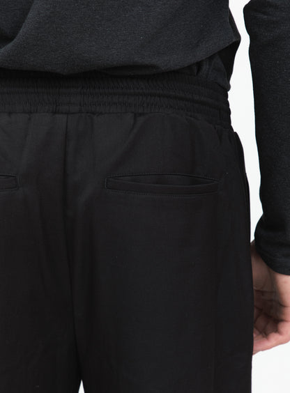 Baggy Pants in Black Serge