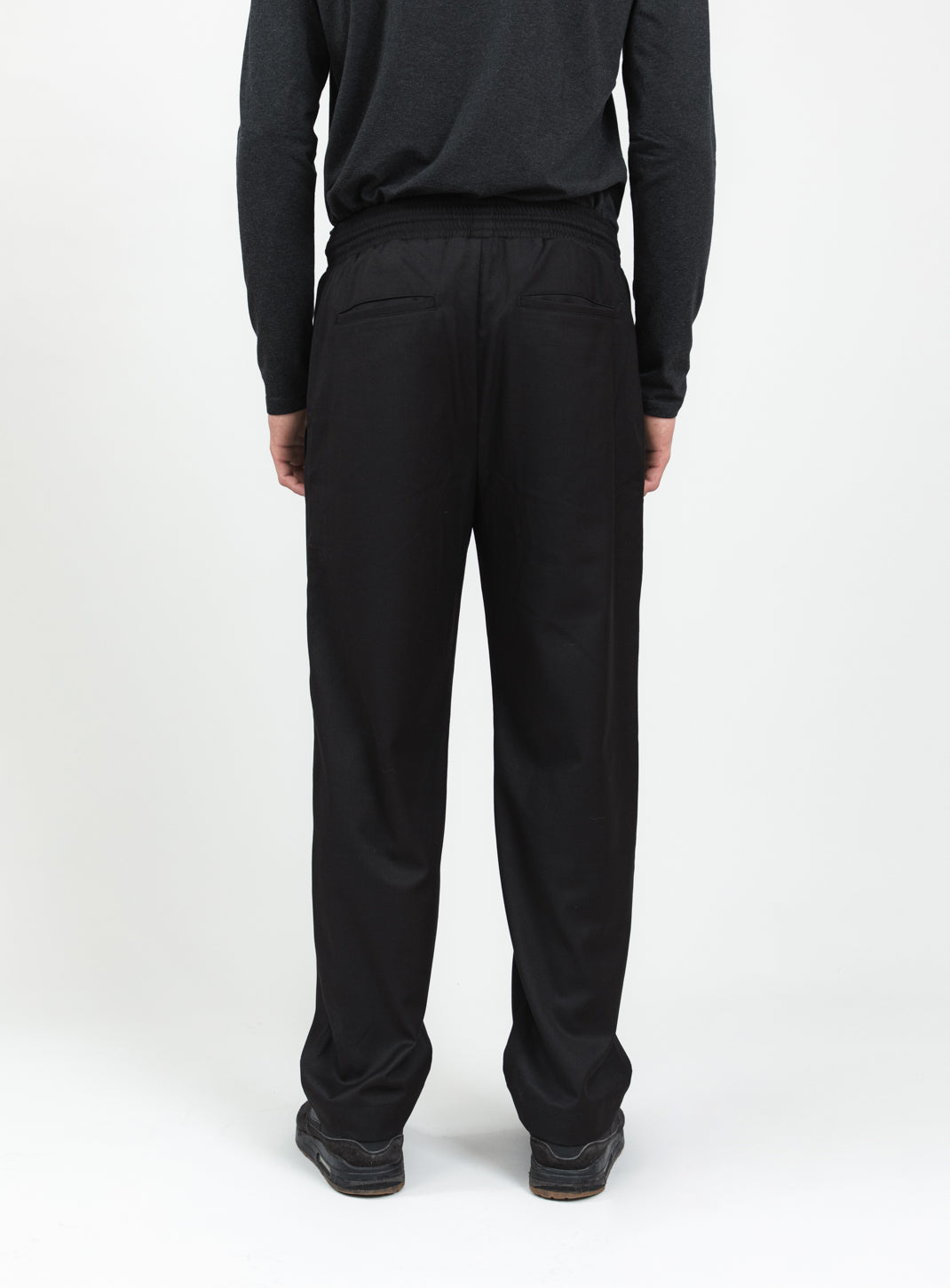 Baggy Pants in Black Serge