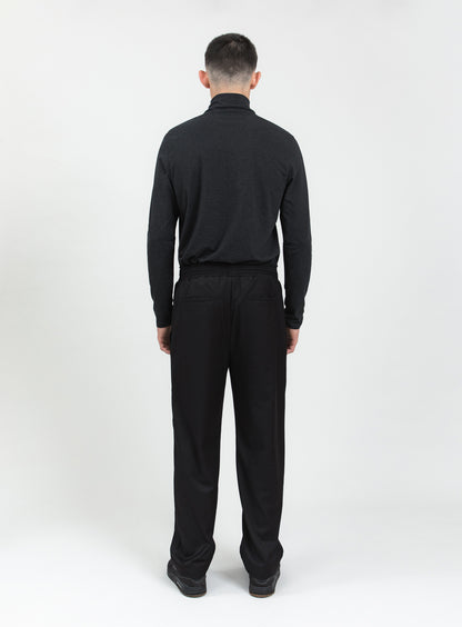 Baggy Pants in Black Serge