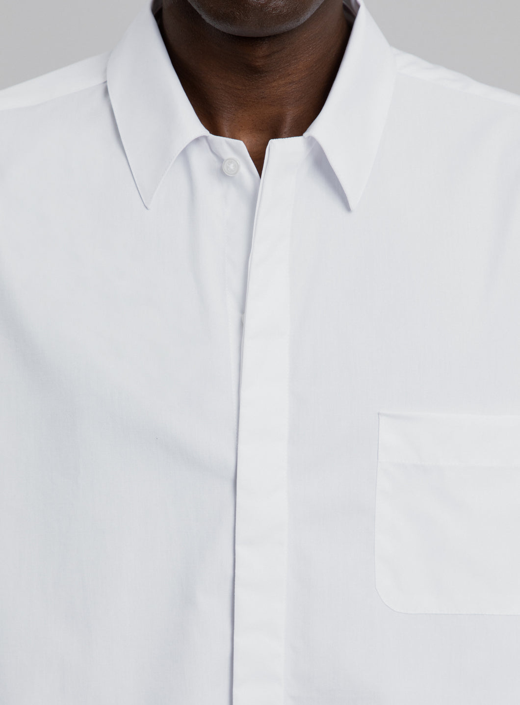 Graphic Tab Shirt in White Poplin