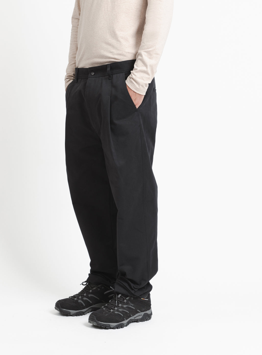 Large Pleated Pants in Navy Blue Cotton Gabardine