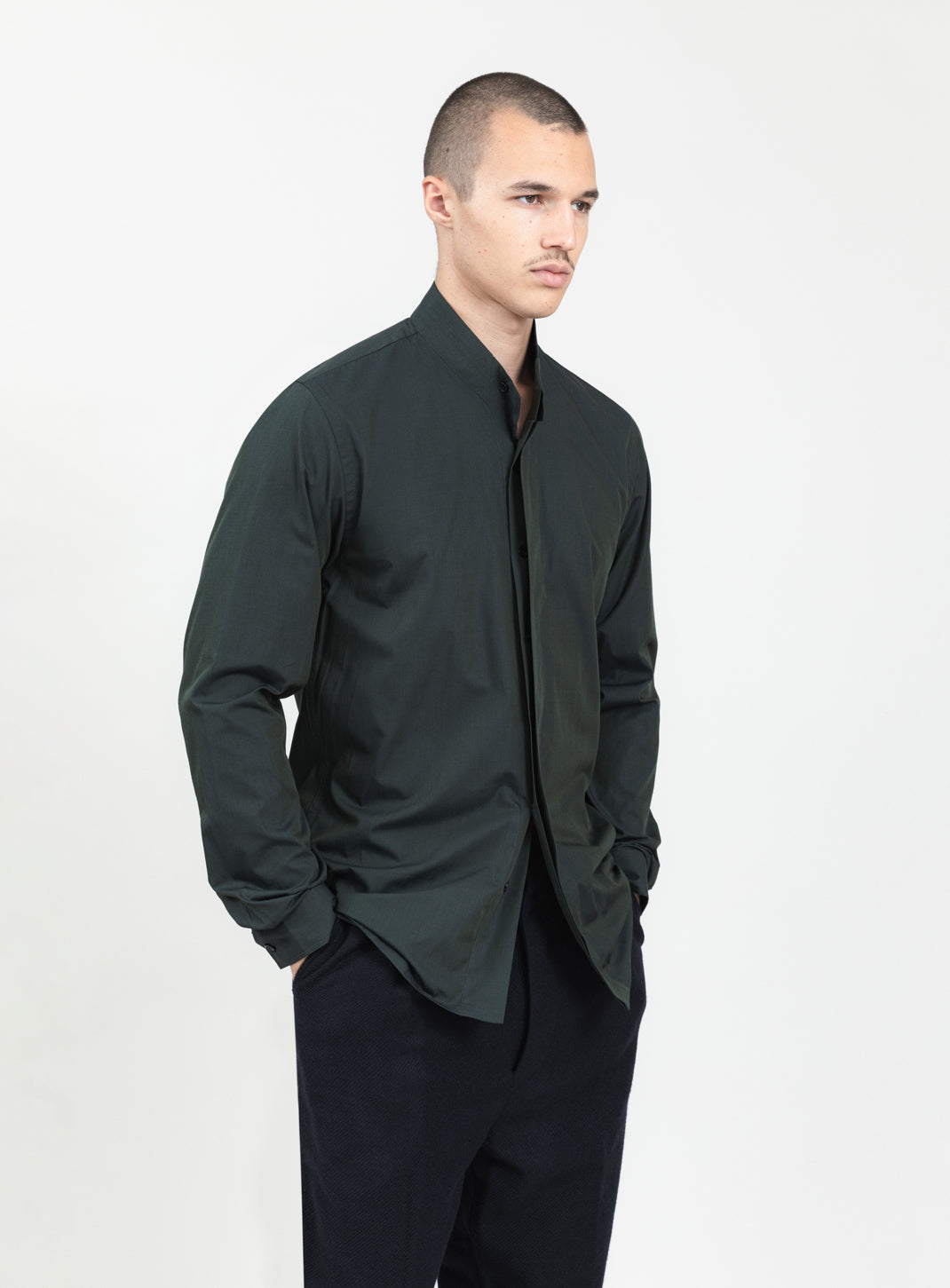Origami Collar Shirt in Night Green End-on-End