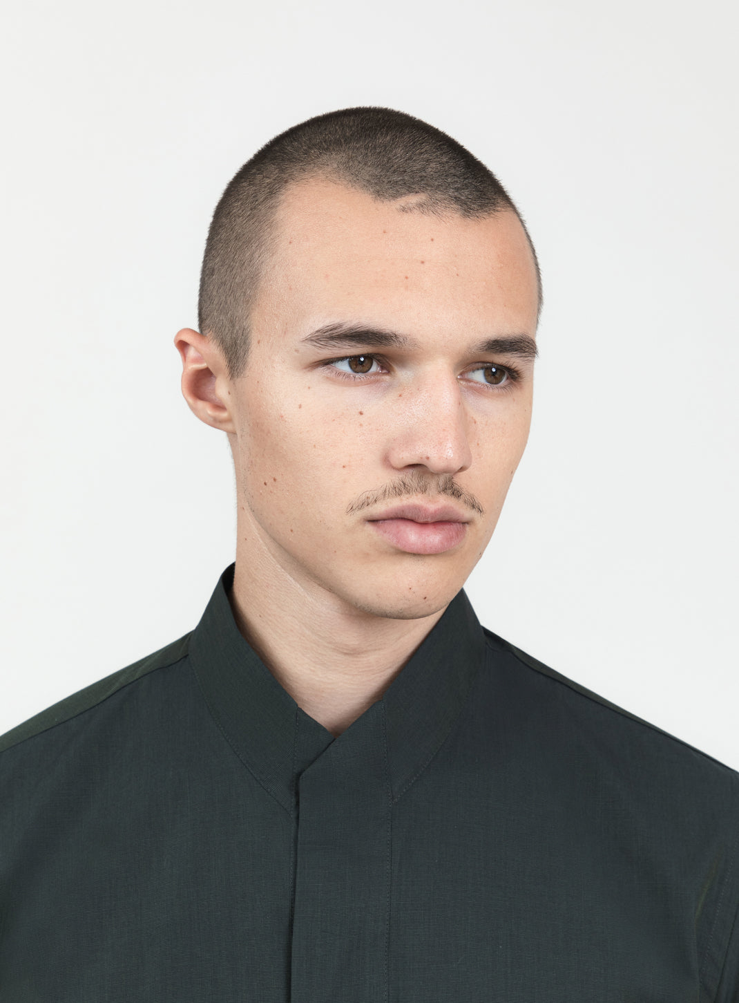 Origami Collar Shirt in Night Green End-on-End