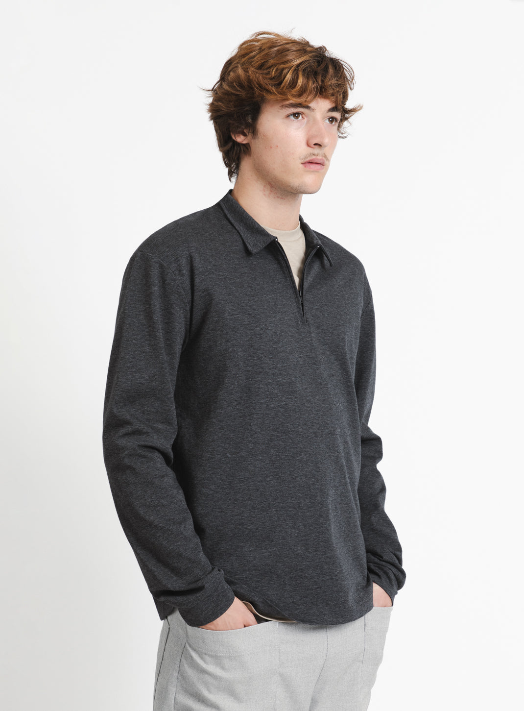 Long Sleeve Zipped Poloshirt in Heather Dark Grey Technical Knit