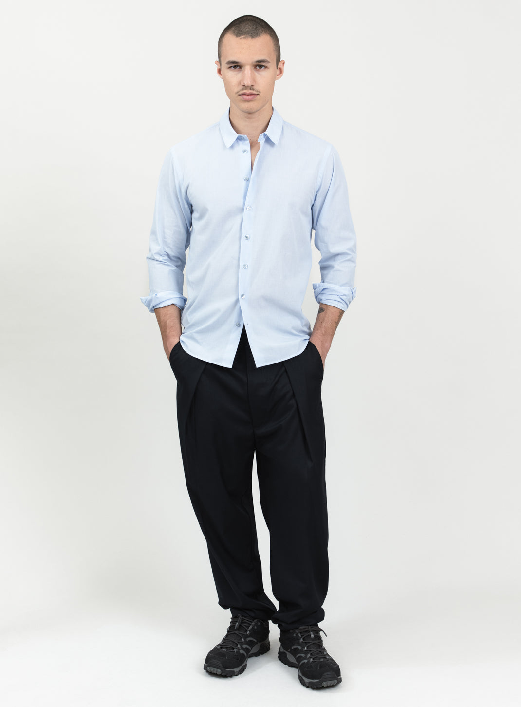 Shirt with Small Collar Stand in Sky Blue End-on-End