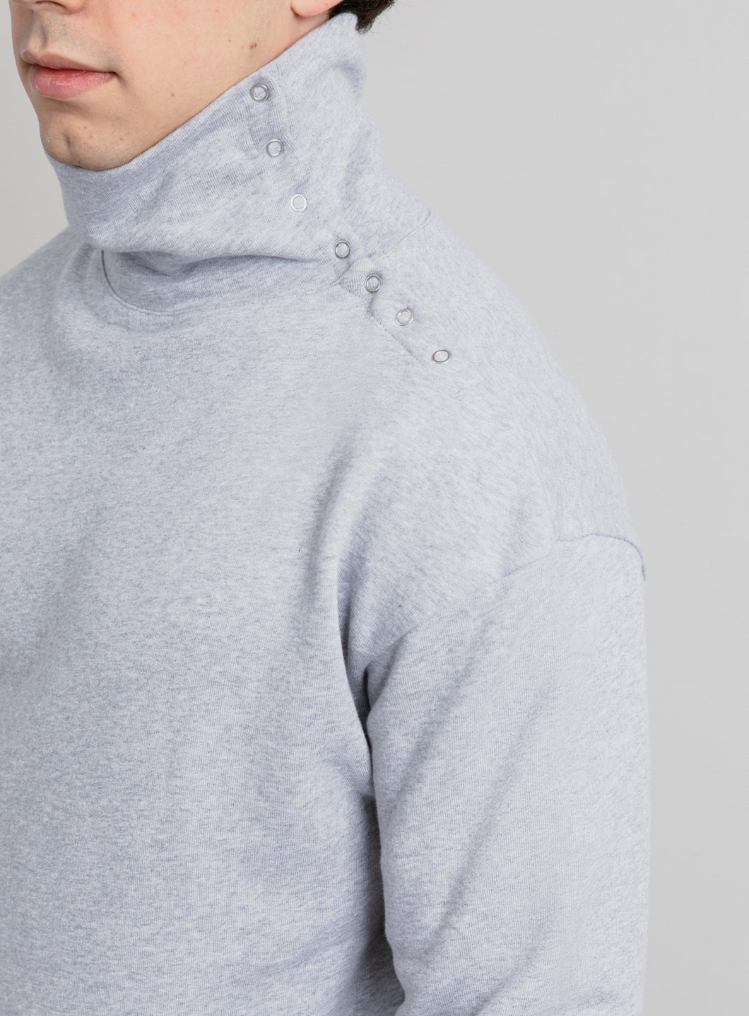 Parachute Sweatshirt in Heather Grey Fleece