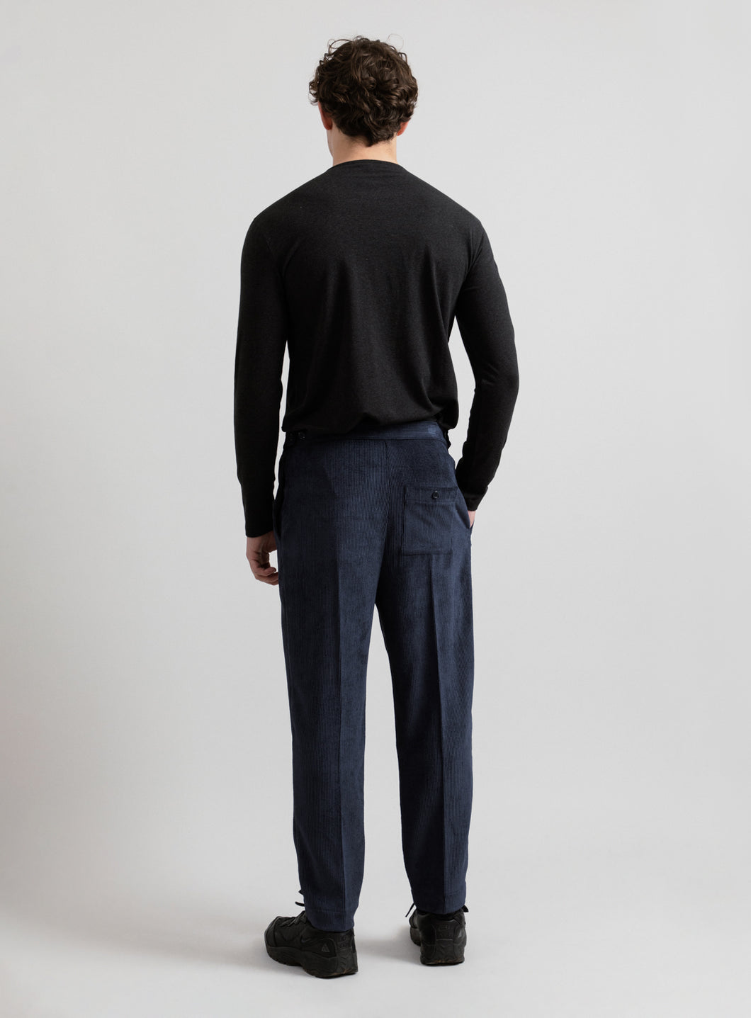 Pleated Pants in Navy Blue Washed Corduroy