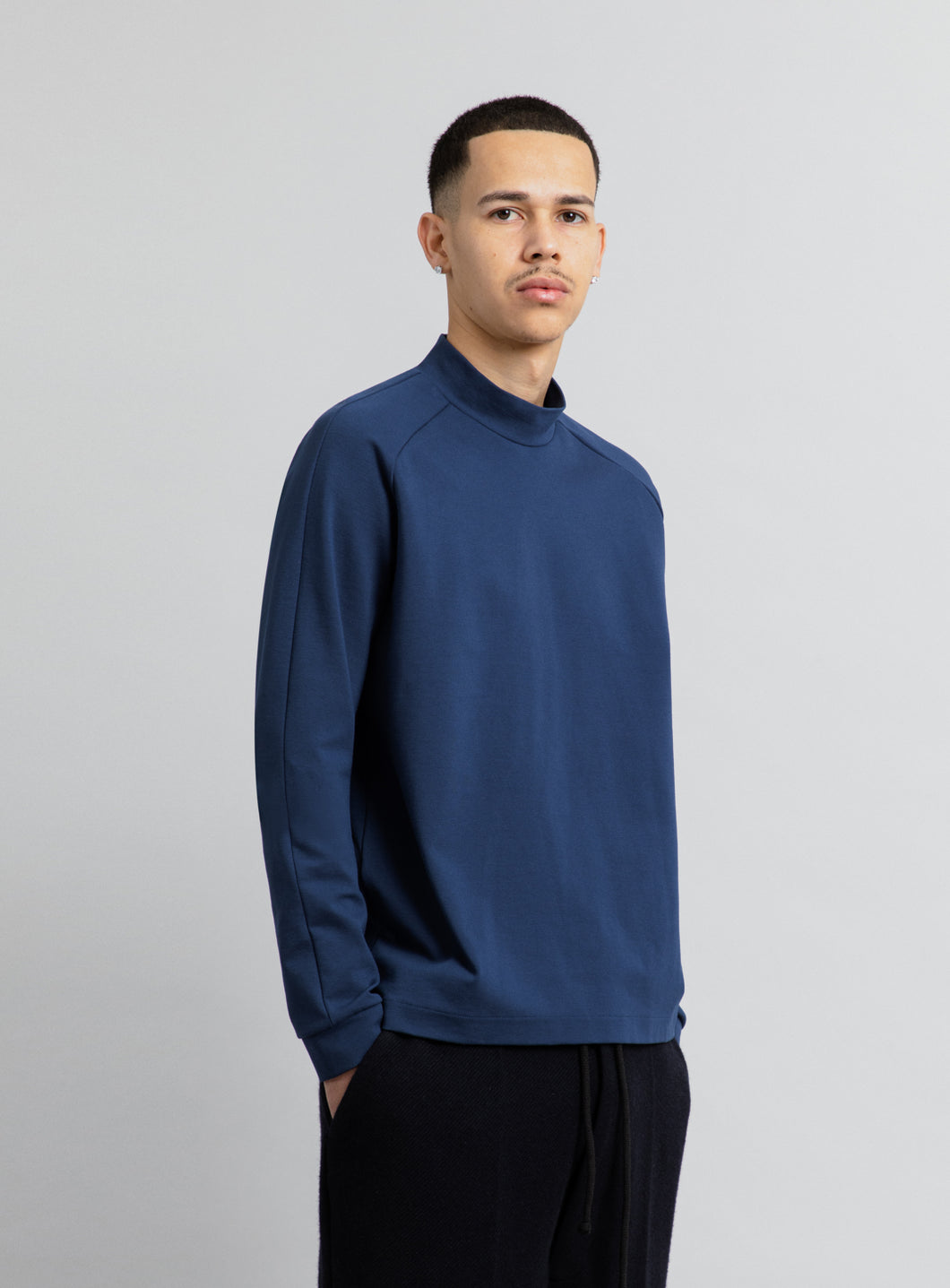 Sweatshirt with Hammer Sleeve in Cobalt Blue Technical Knit