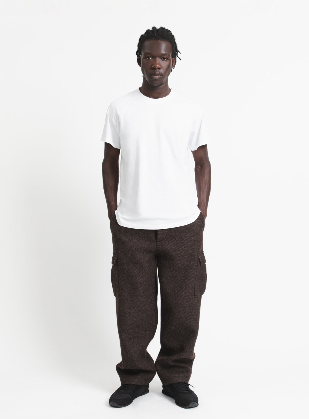 Short Raglan Sleeve T-Shirt in White Washed Cotton
