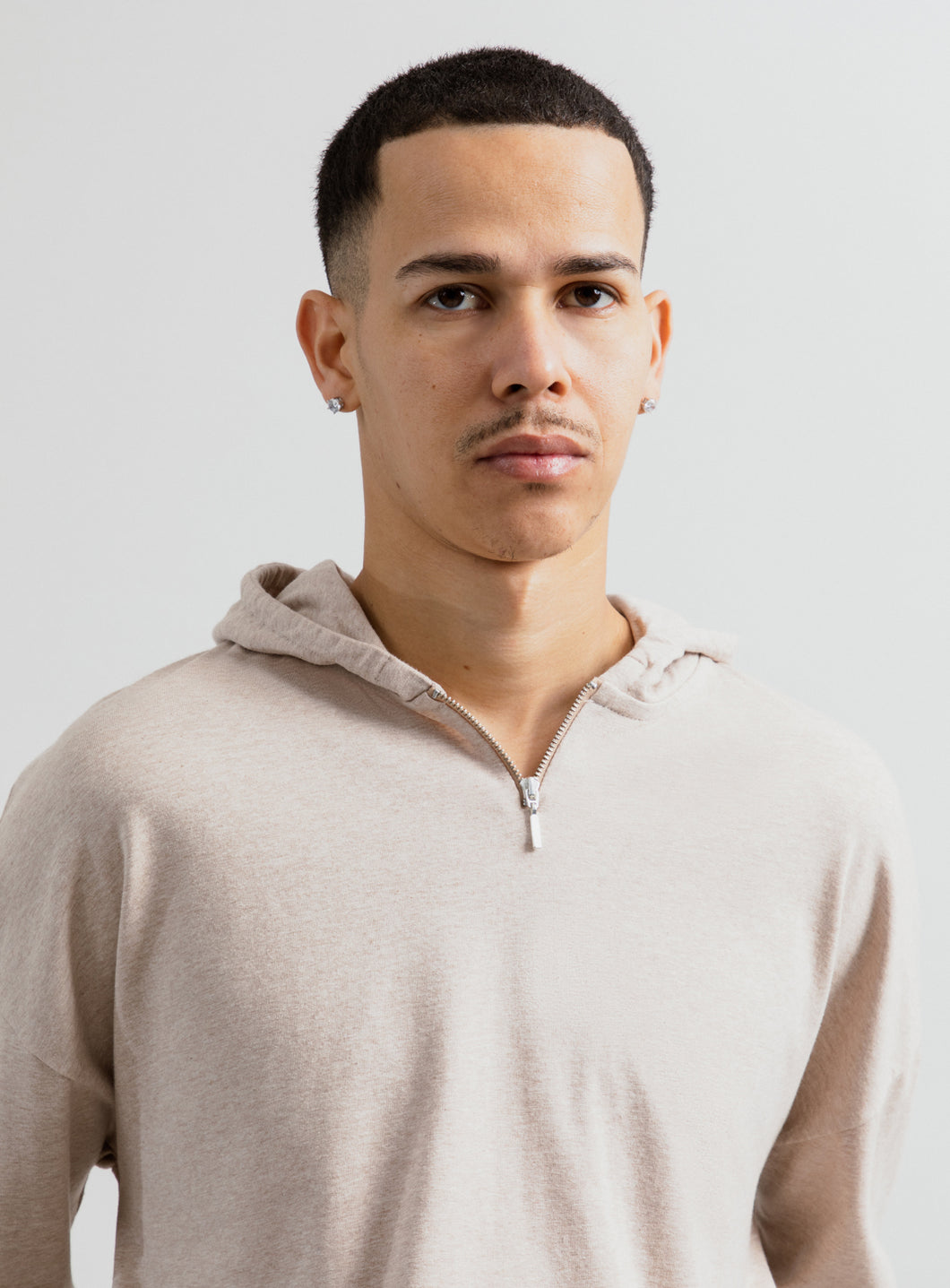 Hooded T-Shirt in Heather Beige Cotton & Elastane