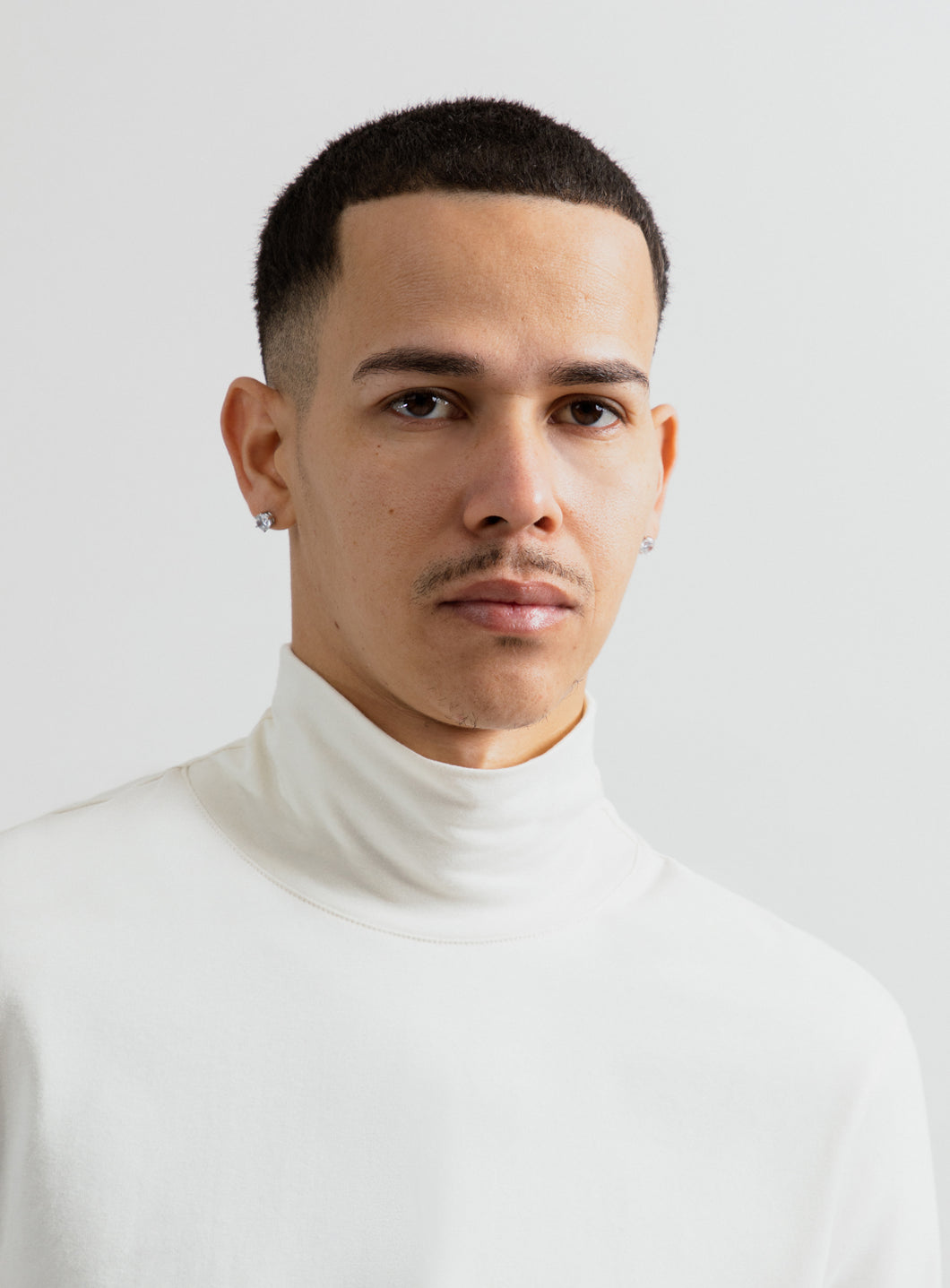 Funnel Neck Undershirt in Ivory Cotton & Elastane