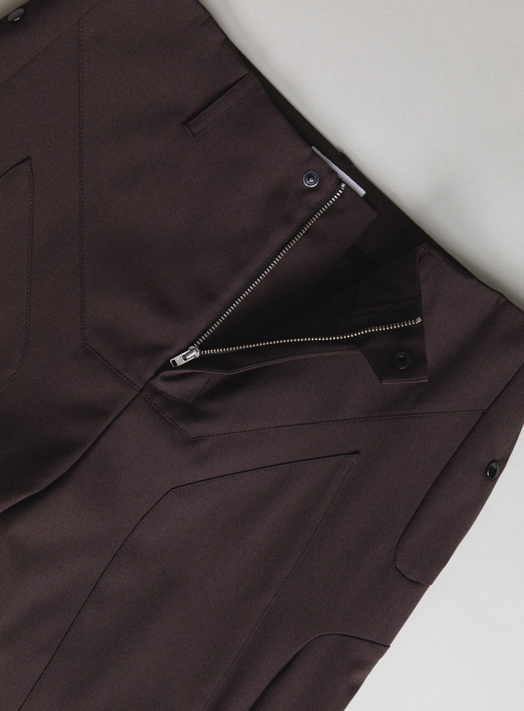 Bionic Pants in Chocolate Grained Nylon