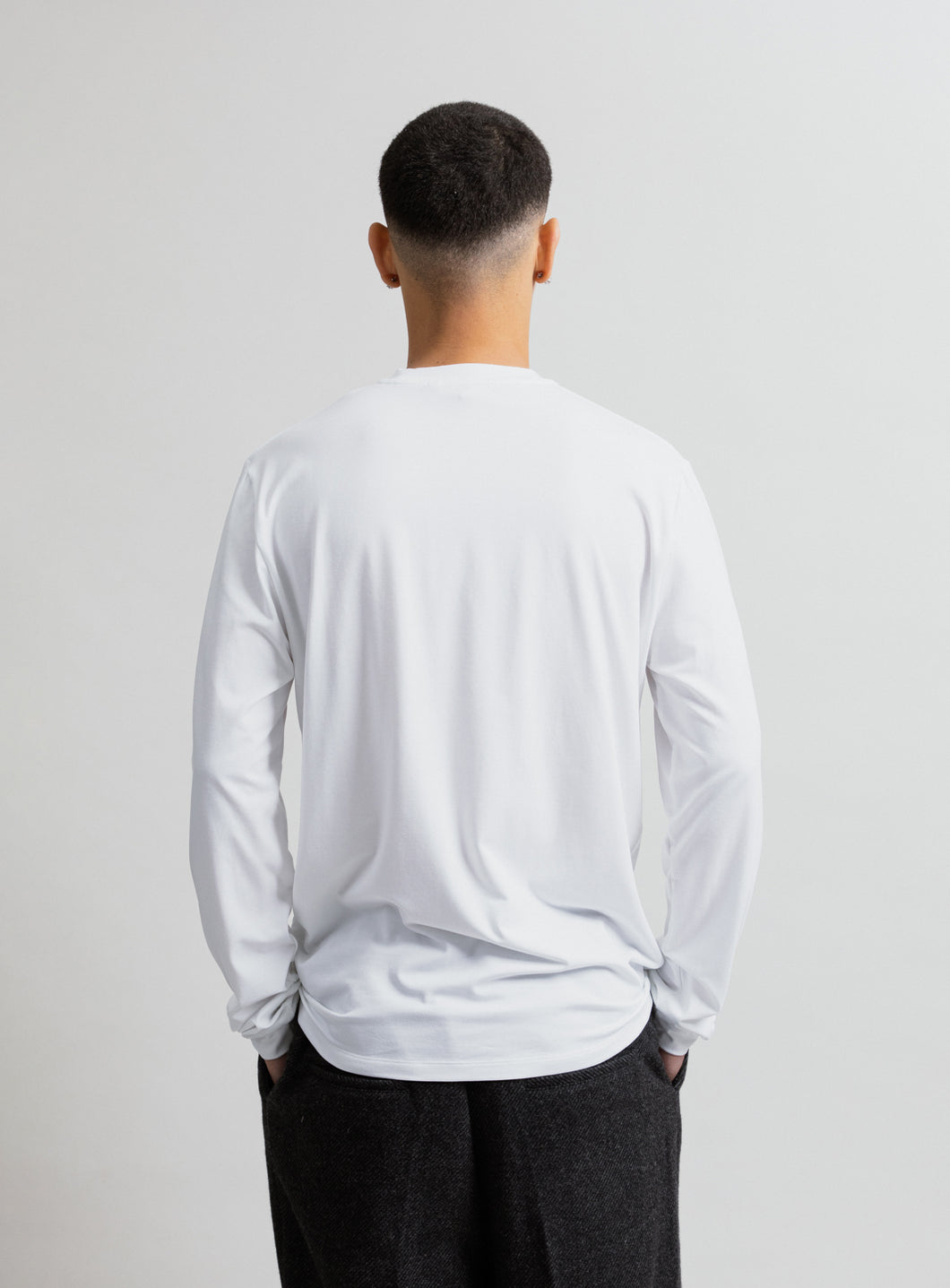 Long Sleeve T-Shirt in White Cotton & Elastane