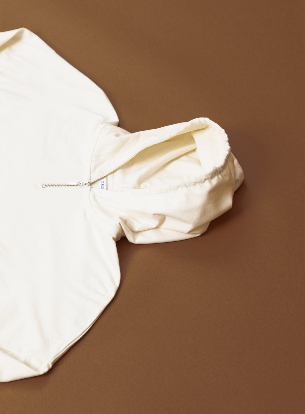 Hooded T-Shirt in Ivory Cotton & Elastane