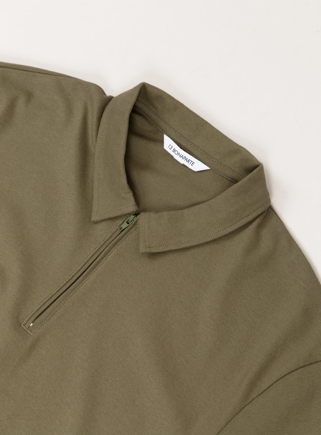 Zipped Poloshirt in Olive Cotton Piqué