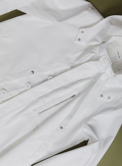 Multi Pockets Flapped Parka in White Waterproof Teflon