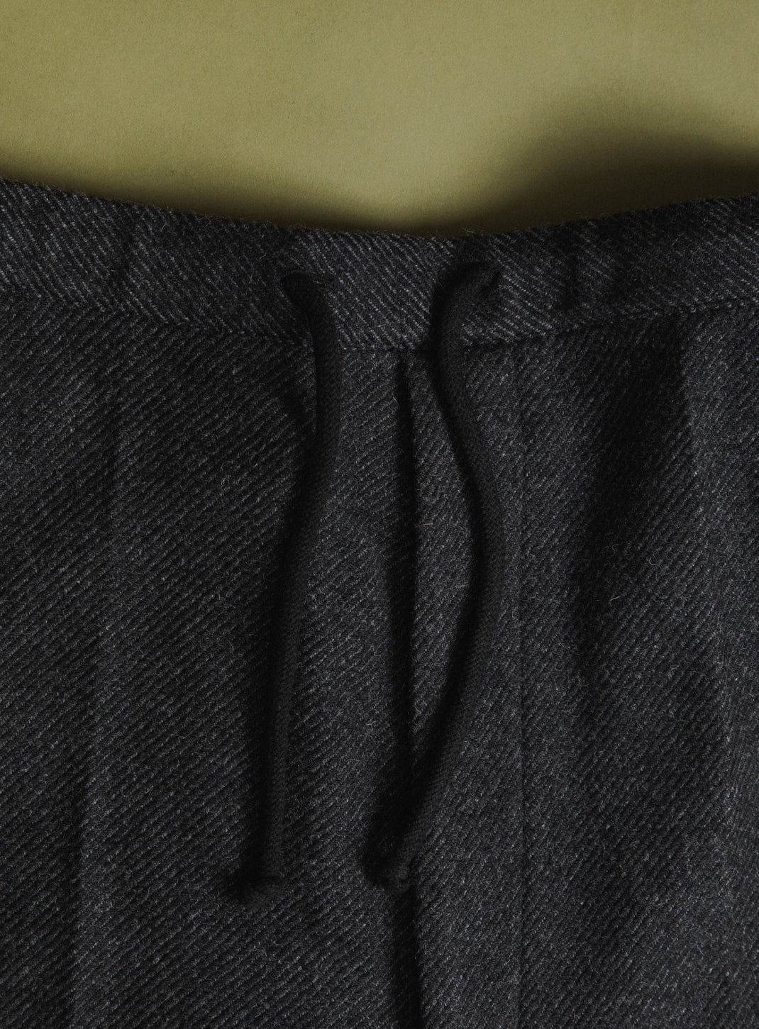 Pleated Pants with Tightening Link in Dark Gray Carded Wool