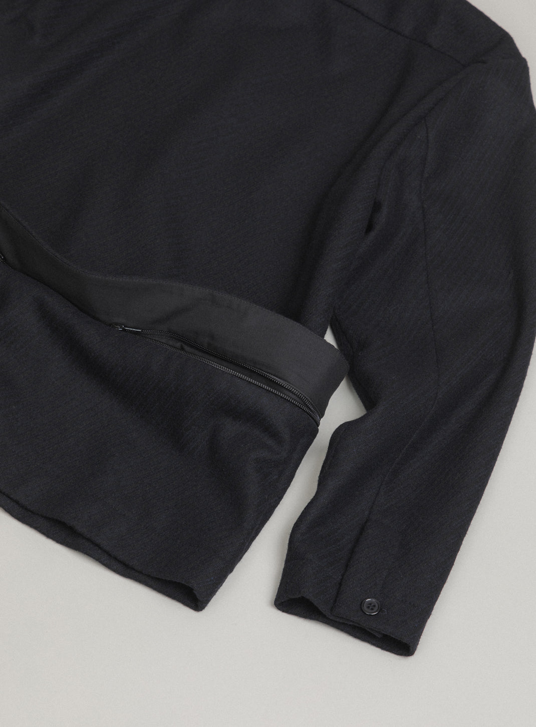 Jacket with Zipped Flap Pockets in Navy Blue Wool & Cashmere