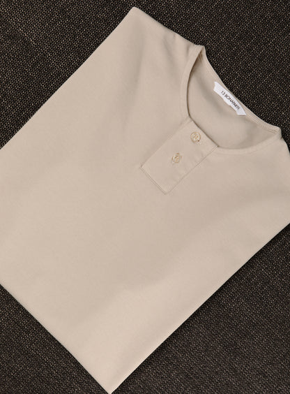 2 Buttons T-Shirt in Ivory Technical Knit