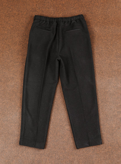 Pleated Pants with Tightening Link in Black Carded Wool