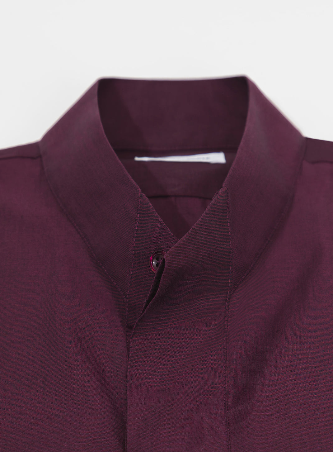 Origami Collar Shirt in Plum End-on-End