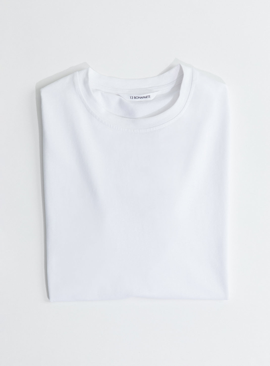 Sleeveless T-Shirt in White Cotton & Elastane