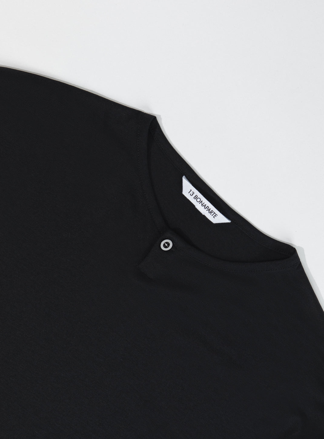 1 Button T-Shirt in Black Eucalyptus & Cotton
