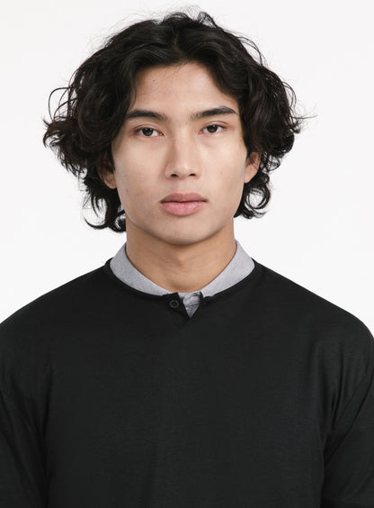 1 Button T-Shirt in Black Eucalyptus & Cotton