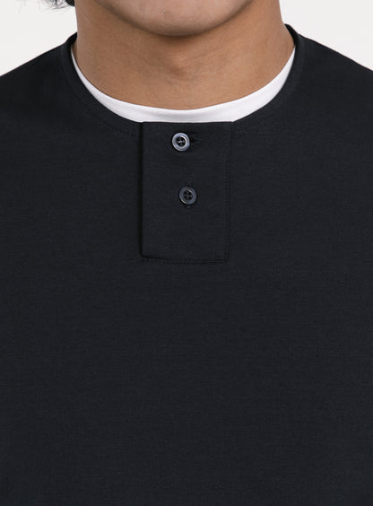 2 Buttons T-Shirt in Navy Blue Technical Knit