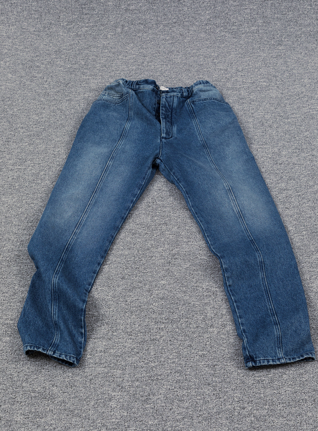 5 Pockets Pants with Front Cuts in Stone Denim